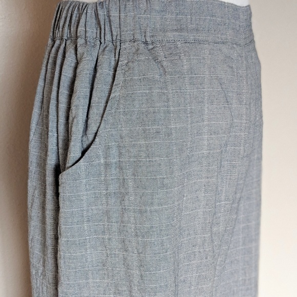 Wide leg pants with pockets! NWT - Picture 4 of 7